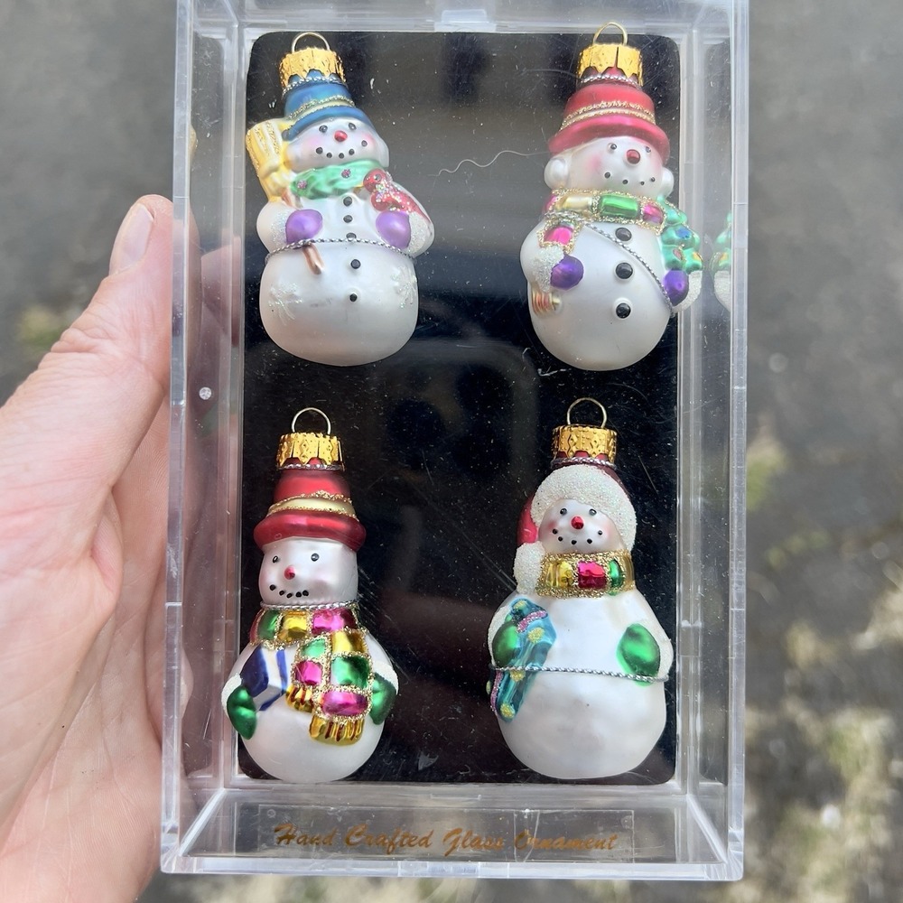 Hand Blown Glass Christmas Ornament Santa Set‎ Of 4 NEW